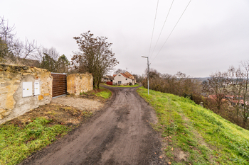 Prodej pozemku 500 m², Martiněves