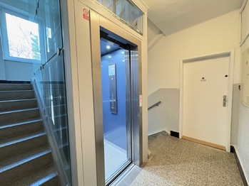 Pronájem bytu 2+1 v osobním vlastnictví 52 m², Praha 6 - Dejvice