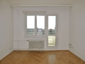 Pronájem bytu 2+1 v družstevním vlastnictví 53 m², Praha 10 - Malešice