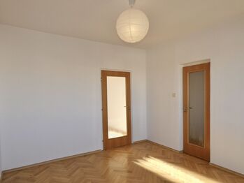 Pronájem bytu 2+1 v družstevním vlastnictví 53 m², Praha 10 - Malešice