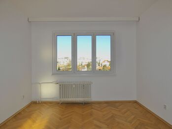 Pronájem bytu 2+1 v družstevním vlastnictví 53 m², Praha 10 - Malešice