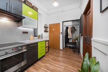 Prodej bytu 2+1 v osobním vlastnictví 52 m², Praha 7 - Holešovice