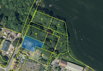Prodej pozemku 773 m², Lišnice