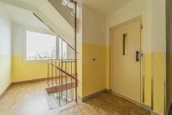 Prodej bytu 3+kk v osobním vlastnictví 77 m², Praha 4 - Michle