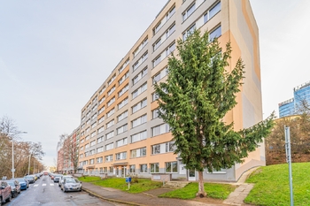 Prodej bytu 3+kk v osobním vlastnictví 77 m², Praha 4 - Michle