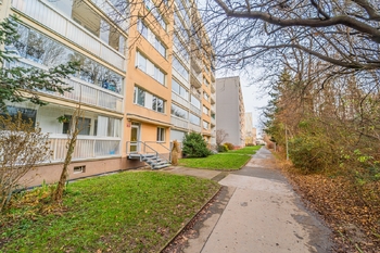 Prodej bytu 3+kk v osobním vlastnictví 77 m², Praha 4 - Michle