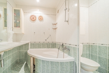 Prodej bytu 3+kk v osobním vlastnictví 77 m², Praha 4 - Michle