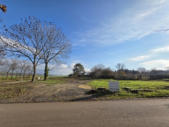 Prodej pozemku 779 m², Lišnice