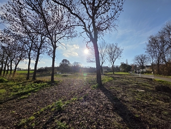 Prodej pozemku 757 m², Lišnice