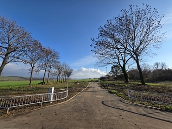 Prodej pozemku 734 m², Lišnice