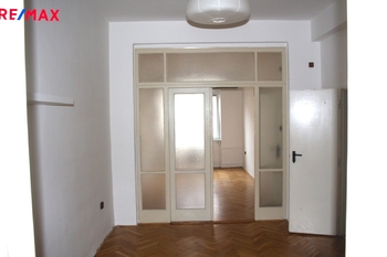 Pronájem bytu 3+1 v osobním vlastnictví 76 m², Praha 6 - Břevnov