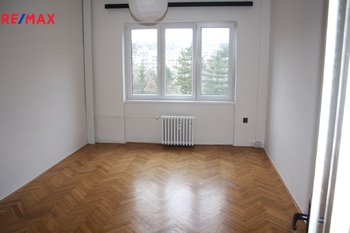 Pronájem bytu 3+1 v osobním vlastnictví 76 m², Praha 6 - Břevnov