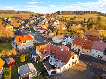 Prodej domu 324 m², Zbiroh