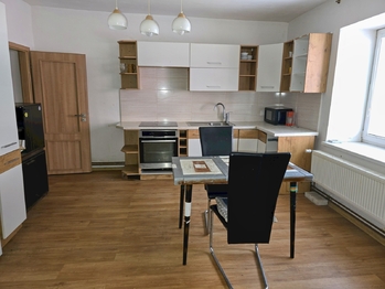 Prodej domu 63 m², Lomnice