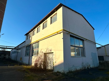 Prodej výrobních prostor 15715 m², Staňkov