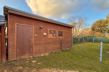 dílna - Prodej chaty / chalupy 75 m², Káraný