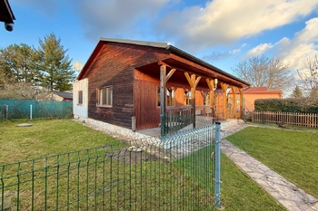 chata ze zahrady - Prodej chaty / chalupy 75 m², Káraný