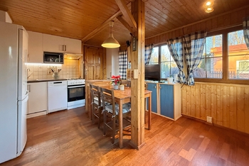 kuchyně - Prodej chaty / chalupy 75 m², Káraný
