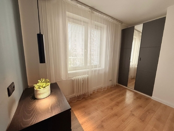 +420 604 191 744 I denisa.myslivcova@re-max.cz - Pronájem bytu 2+1 v osobním vlastnictví 1762 m², Bohumín