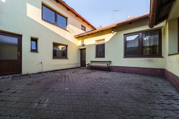 Prodej domu 166 m², Babice u Rosic