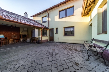 Prodej domu 166 m², Babice u Rosic