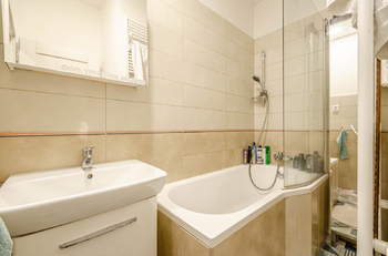 Prodej bytu 2+kk v osobním vlastnictví 57 m², Praha 3 - Žižkov