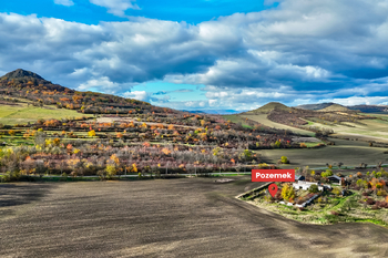 Prodej pozemku 1050 m², Chožov