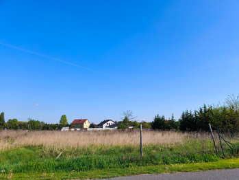 Prodej pozemku 1084 m², Tišice