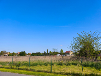 Prodej pozemku 1084 m², Tišice