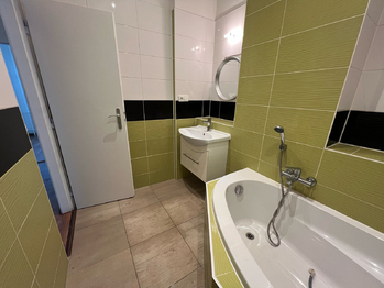 Pronájem bytu 2+1 v osobním vlastnictví 67 m², Karviná