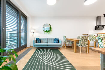 Pronájem bytu 2+kk v osobním vlastnictví 66 m², Praha 8 - Libeň