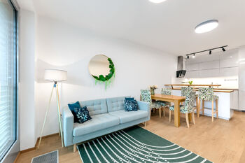 Pronájem bytu 2+kk v osobním vlastnictví 66 m², Praha 8 - Libeň