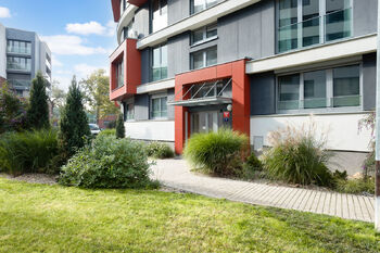 Pronájem bytu 2+kk v osobním vlastnictví 66 m², Praha 8 - Libeň