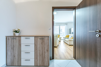 Prodej bytu 2+kk v osobním vlastnictví 84 m², Praha 9 - Letňany