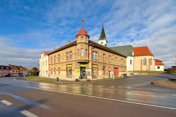 Prodej domu 500 m², Bernartice