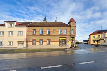 Prodej domu 500 m², Bernartice