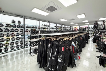 Pronájem obchodních prostor 344 m², Praha 10 - Záběhlice