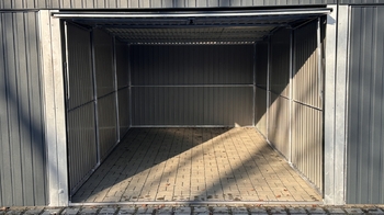 Pronájem garáže, Milovice