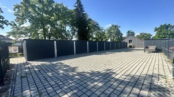 Pronájem garáže, Milovice