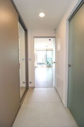 Předsíň - Prodej bytu 1+kk v osobním vlastnictví 36 m², Praha 9 - Libeň