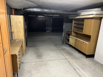 Prodej garáže 555 m², Zlín