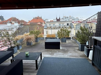 Pronájem bytu 2+kk v osobním vlastnictví 71 m², Praha 7 - Bubeneč