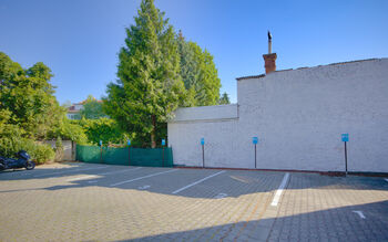 Pronájem garážového stání 12 m², Zlín