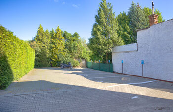 Pronájem garážového stání 12 m², Zlín