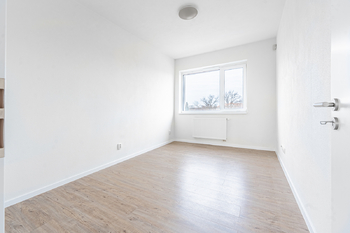 Ložnice - Pronájem bytu 3+kk v osobním vlastnictví 152 m², České Budějovice