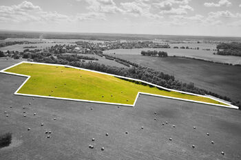 Prodej pozemku 46475 m², Jeníkovice