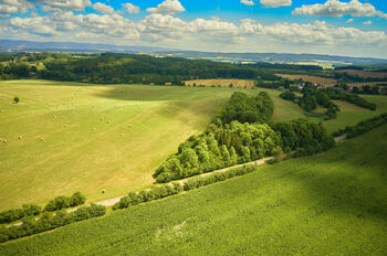 Prodej pozemku 46475 m², Jeníkovice