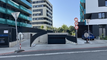 Pronájem garážového stání 1544 m², Praha 3 - Žižkov