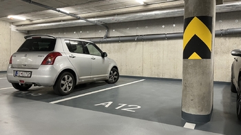 Pronájem garážového stání 1544 m², Praha 3 - Žižkov