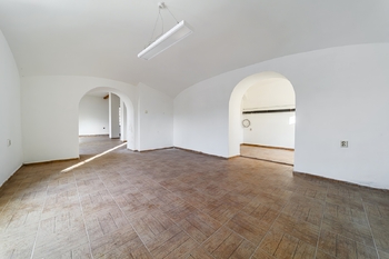 Prodej obchodních prostor 170 m², Dětmarovice